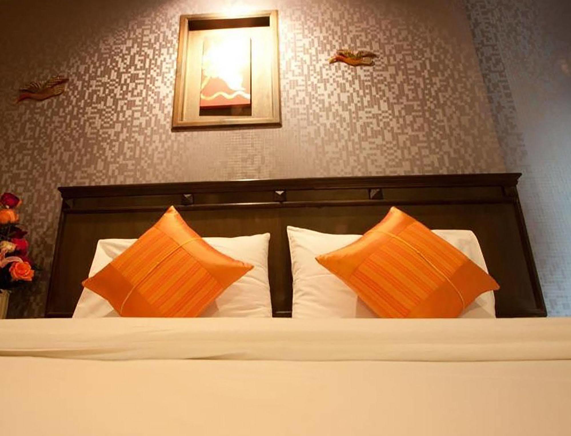 Hotel Lanna House Chiang Mai Esterno foto
