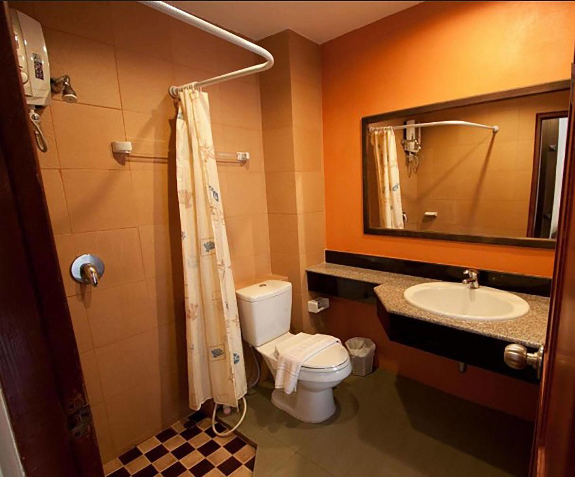 Hotel Lanna House Chiang Mai Esterno foto